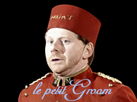 Fabrice Coccitto dans le rle de "le petit groom de chez Maxim's"