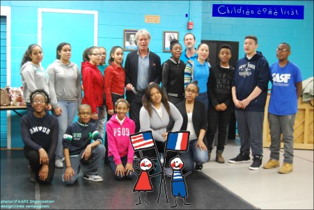 photo Gérard Chambre, Thierry Jan and the children of the Kips Boys and Girls club